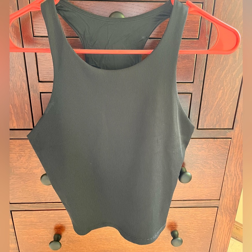 All In Motion Crop Sports Bra Tank - Size Large - Black